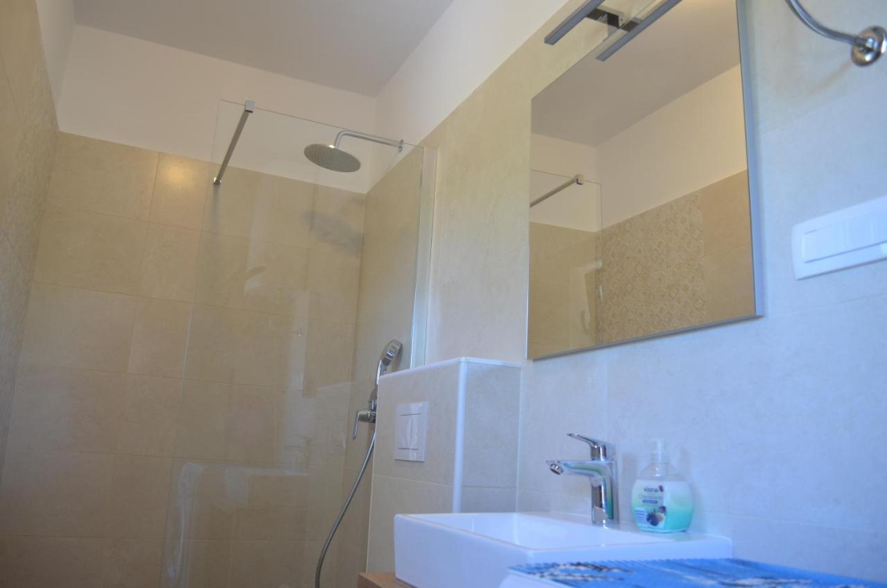 Apartments Mare มาลินสกา ภายนอก รูปภาพ